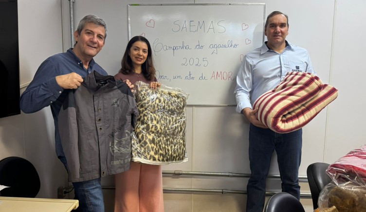 SAEMAS realiza entrega das doações da Campanha do Agasalho 2025