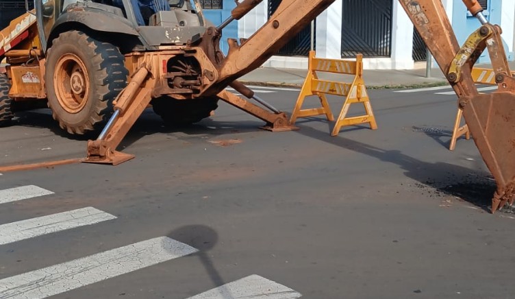 Manutenção e melhorias nas redes de esgoto avançam